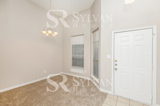 7504 Circle Dr in North Richland Hills, TX - Foto de edificio - Building Photo