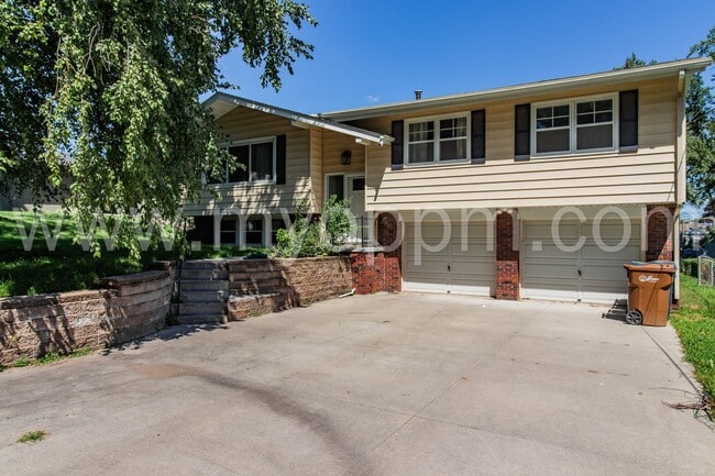 4612 Emiline St in Omaha, NE - Building Photo - Building Photo