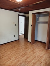 206 Sellersville Dr in East Stroudsburg, PA - Foto de edificio - Building Photo