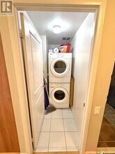 5168 Yonge St in Toronto, ON - Building Photo - Building Photo