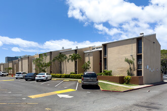 Kauluwela II Apartments in Honolulu, HI - Building Photo - Primary Photo