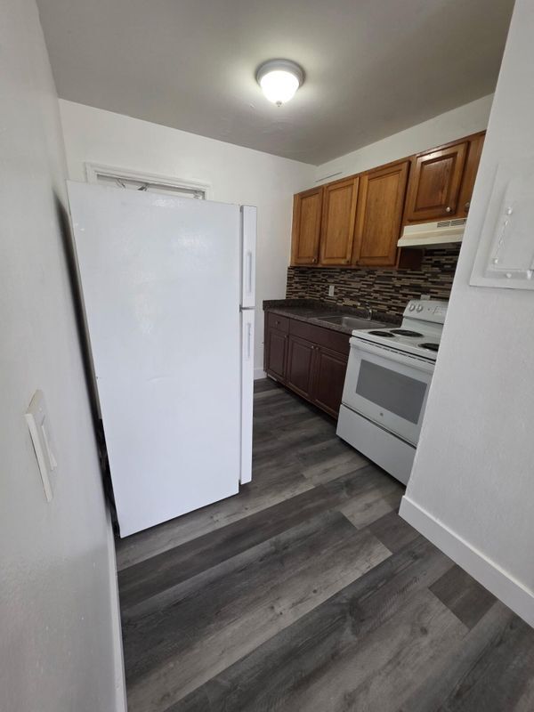 1021 Henrietta Ave in West Palm Beach, FL - Building Photo - Building Photo