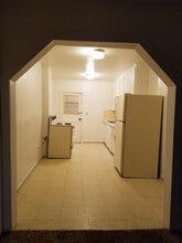 593 14th St in Springfield, OR - Building Photo - Building Photo