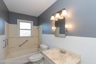 106 S Virginia St in Amarillo, TX - Building Photo - Building Photo