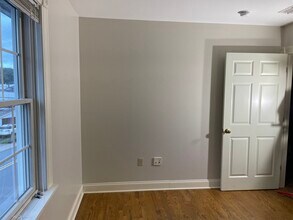 611 W Cherry Ln in State College, PA - Building Photo - Building Photo