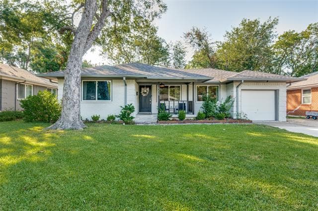 property at 10226 Eastwood Dr