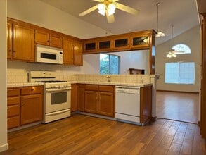 3625 Bernard St in Bakersfield, CA - Building Photo - Building Photo