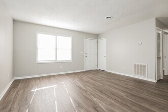 1500 Seacroft Rd in Charleston, SC - Building Photo - Building Photo