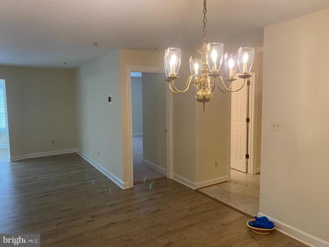 12233 Fairfield House Dr in Fairfax, VA - Building Photo - Building Photo