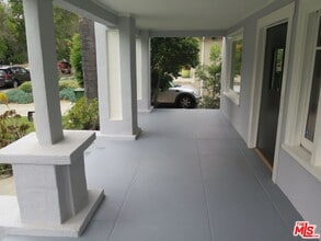 1922 Taft Ave in Los Angeles, CA - Building Photo - Building Photo