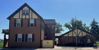 26456 Clare Rd, Unit 2 in Sycamore, IL - Building Photo