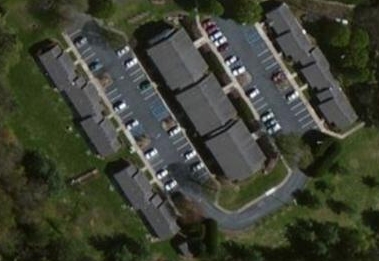 Pinewood Plaza in Granite Falls, NC - Foto de edificio