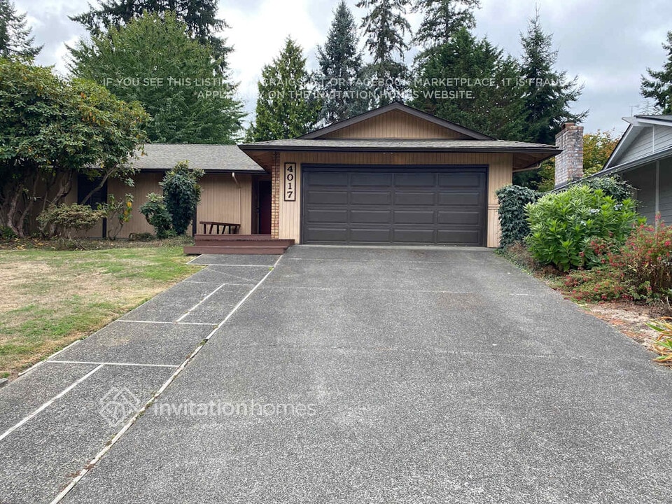 4017 SW 321st St in Federal Way, WA - Building Photo