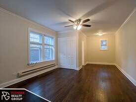 2127 N Dayton St, Unit 2129-308 in Chicago, IL - Building Photo