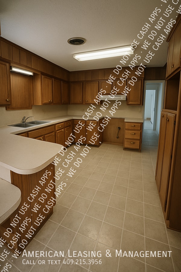 908 Jordan Ave in Lufkin, TX - Building Photo - Building Photo