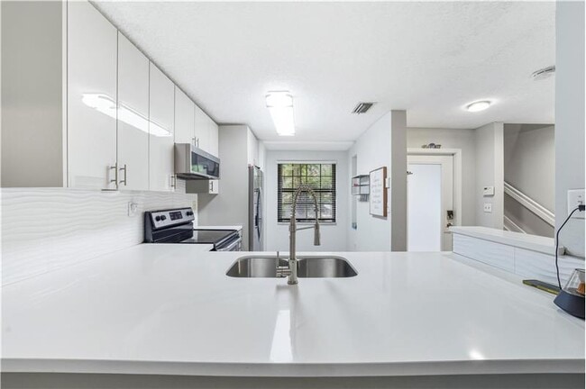 property at 214 City View Dr