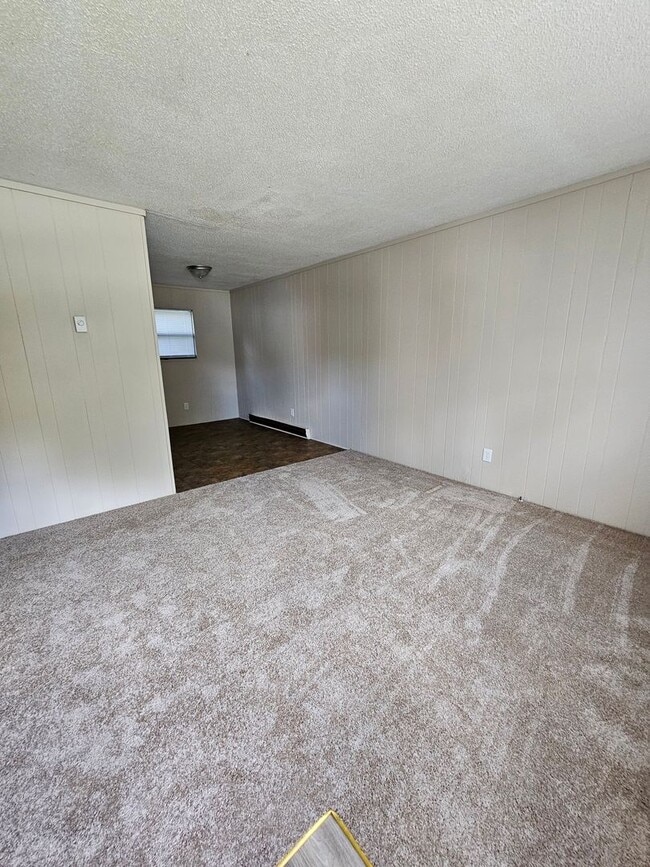 1515 Larkin St in High Point, NC - Building Photo - Building Photo