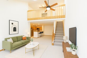 Seminole Woods Apartments in Fitchburg, WI - Building Photo - Building Photo