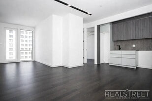 Winthrop St, Unit 3B in Brooklyn, NY - Building Photo