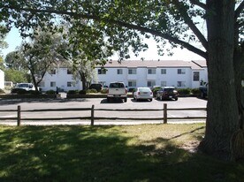 Sagebrush Cheyenne Apartments in Cheyenne, WY - Building Photo