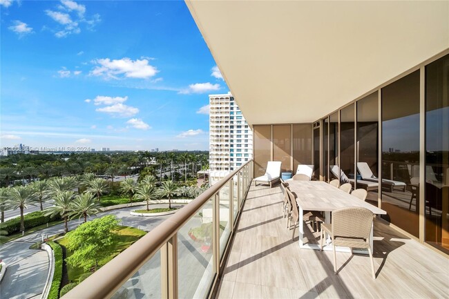 9705 Collins Ave, Unit 605N in Bal Harbour, FL - Building Photo - Building Photo