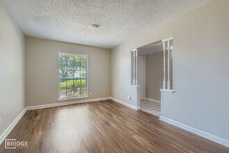 9117 Fairmont Cir in Rowlett, TX - Building Photo - Building Photo