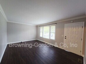 3947 Creekside Dr in Nashville, TN - Building Photo - Building Photo