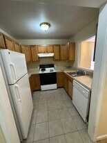 35 Warwick St in New Haven, CT - Building Photo