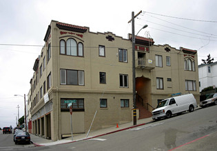 Glen Park Apartments in Oakland, CA - Building Photo - Building Photo