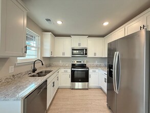 1206 Addler Dr in Springfield, TN - Building Photo - Building Photo
