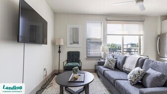 3383 Cedarplaza Ln in Dallas, TX - Building Photo