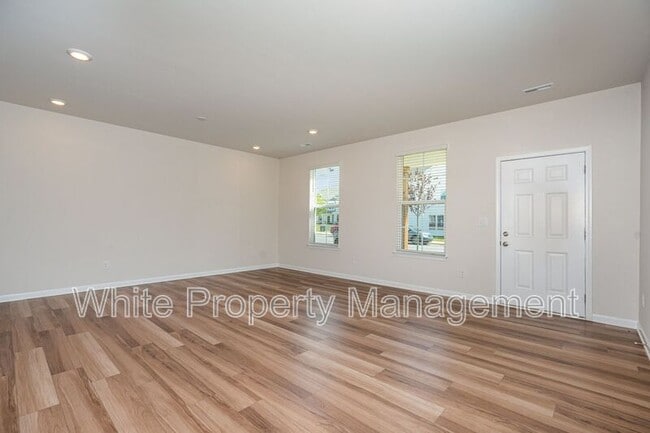 1948 Plath Top Rd in Rock Hill, SC - Building Photo - Building Photo