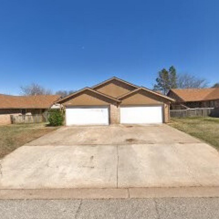 12522 Abbotts Way in Oklahoma City, OK - Building Photo
