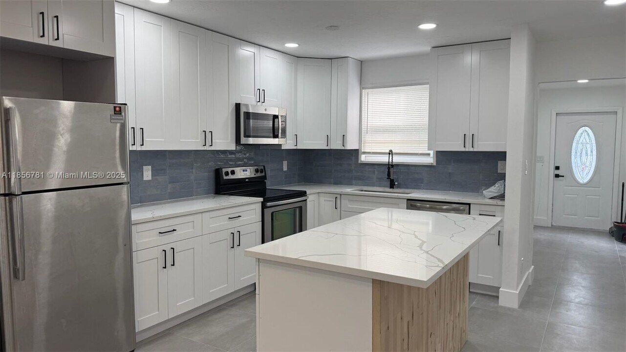 315 N 26th Ave in Hollywood, FL - Building Photo