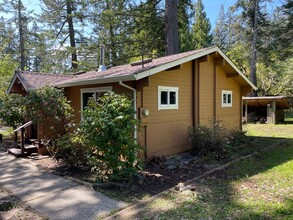 12640 Dupont Rd in Sebastopol, CA - Building Photo - Building Photo