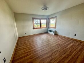6809 IL-71 in Yorkville, IL - Building Photo - Building Photo