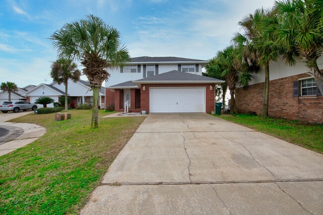 740 Saltair Ln in Mary Esther, FL - Building Photo - Building Photo