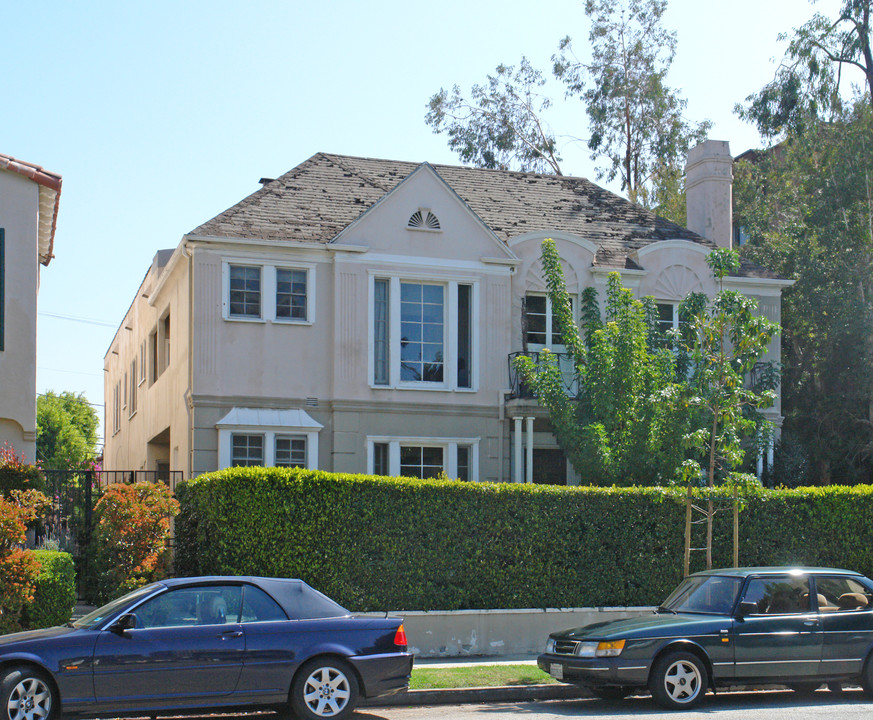 256 S Lasky Dr in Beverly Hills, CA - Building Photo