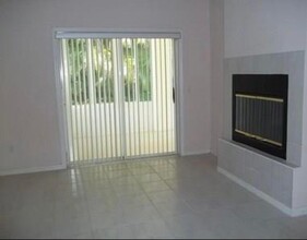 152 Pepper Ln in Jensen Beach, FL - Building Photo - Building Photo