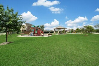 3007 Rocky Point Dr in Pearland, TX - Building Photo - Building Photo