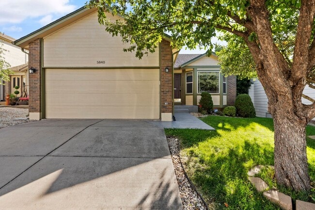 5840 Corinth Dr