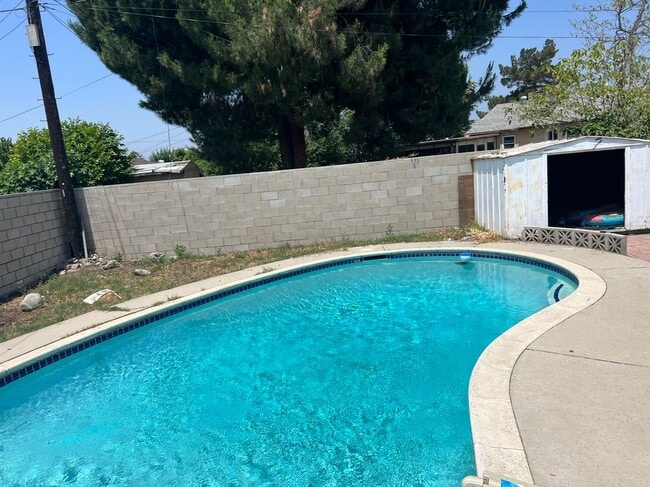 4546 La Rica Ave in Baldwin Park, CA - Building Photo - Building Photo