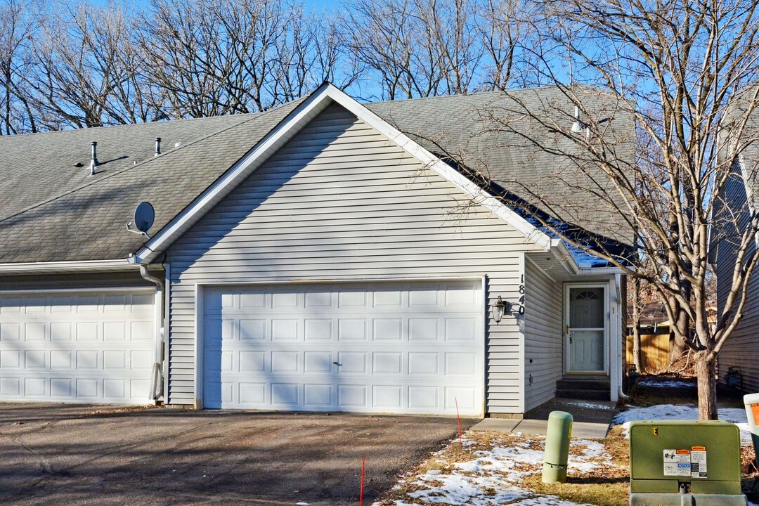 1840 County Hwy 10 in Spring Lake Park, MN - Building Photo