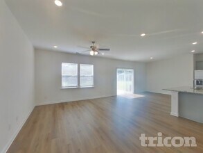 1943 Logan Ln in Conyers, GA - Building Photo - Building Photo