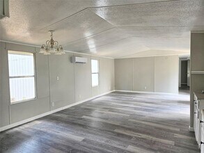 16815 W Alderson in Montgomery, TX - Building Photo - Building Photo