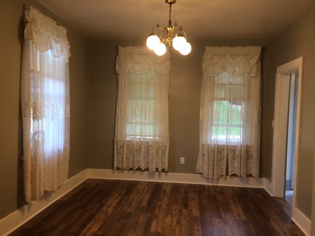 317 Klingenberg Terrace in Dubuque, IA - Building Photo - Building Photo