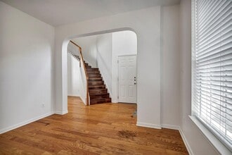 9100 Sommerland Wy in Austin, TX - Building Photo - Building Photo