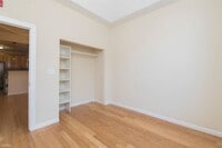 1827 Master St photo'