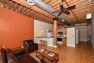 141 N Water St, Unit #46 in Milwaukee, WI - Foto de edificio - Building Photo