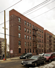 754 Coster St in Bronx, NY - Building Photo - Building Photo